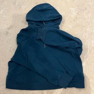 Lululemon scuba oversized crop half zip in blue borealis